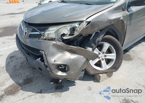 2013 Toyota Rav4 Xle z USA, uszkodzony, nr VIN JTMRFREV8DD027993